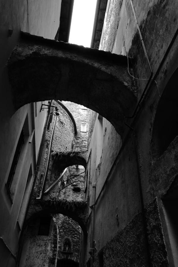 La Casa Degli Alberi Villa Dolceacqua Exterior foto